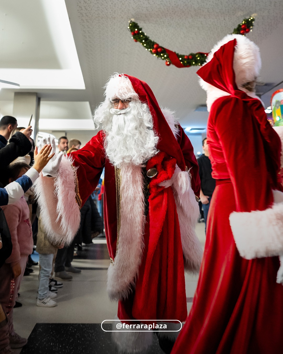 ferrara-plaza ferrara-plaza