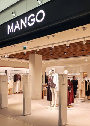 Mango Ferrara Plaza